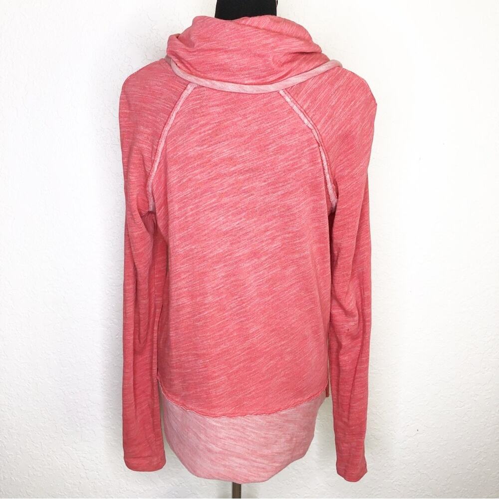 Free People Beach red pink funnel neck raw seam hem tunic size One‎ Size - Picture 2 of 16